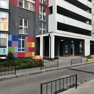  Апартаменты East White